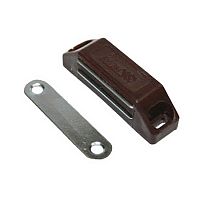 Защелка магнитная 803В большая,корпус-пластмасса,коричн. К DM20-4-7 Защелка магнитная 803В большая,корпус-пластмасса,коричн. К DM20-4-7