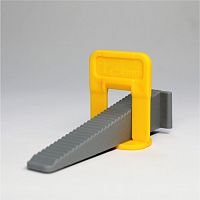 Система выравнивания плитки СВП 1,4 мм (зажим "Ворота" 40 шт.+клин "Ворота" 40 шт,), пакет, 559-4040 Система выравнивания плитки СВП 1,4 мм (зажим "Ворота" 40 шт.+клин "Ворота" 40 шт,), пакет, 559-4040